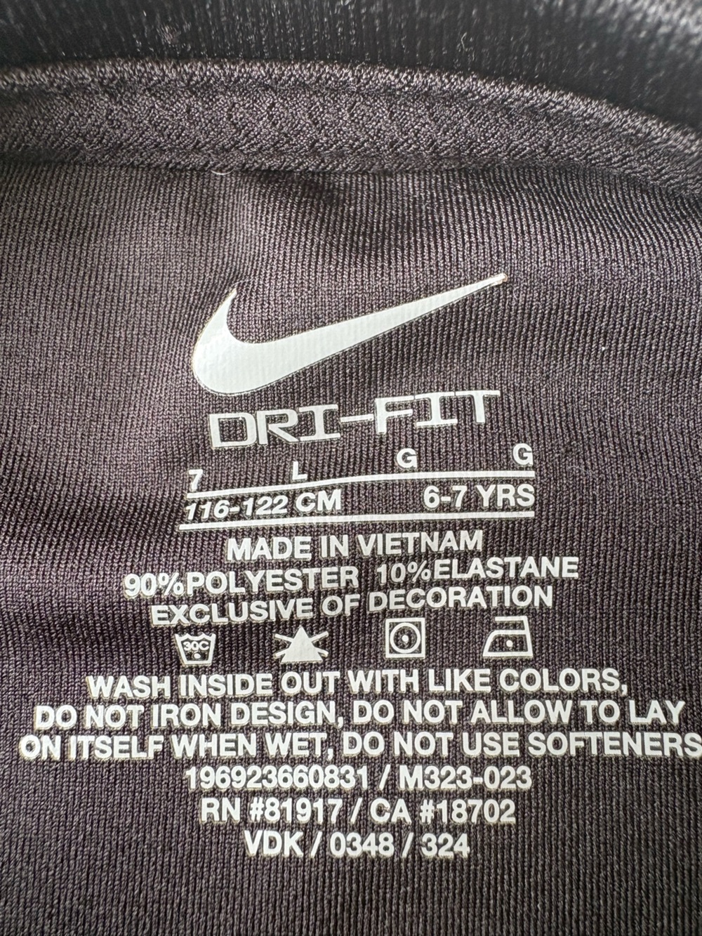Nike Boys "Just Do It" Textured Dri-FIT Long Sleeve T-shirt Sz 7 - Picture 2 of 7